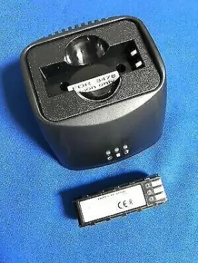 9898 HITECH USA Single Pro Battery Charger Ce Symbol #2